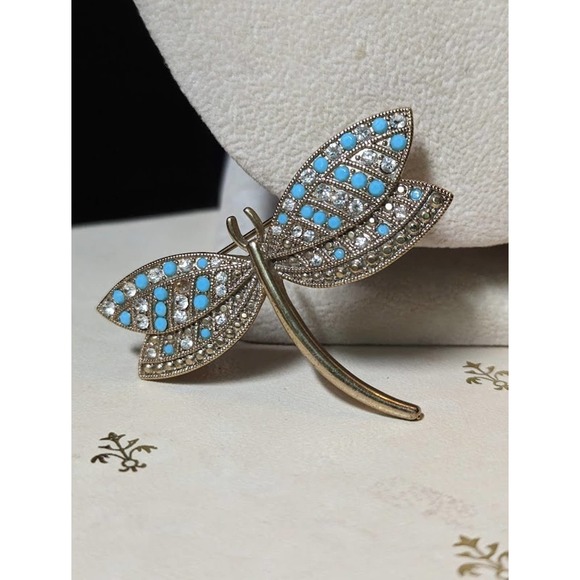 Rare Vintage 1940s Monet Gold Tone Aqua Stone Dragonfly Brooch - Picture 1 of 4